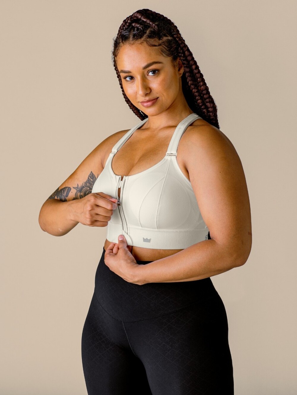 SHEFIT Ultimate Sports Bra Size 4Luxe Ivory Drive NWT